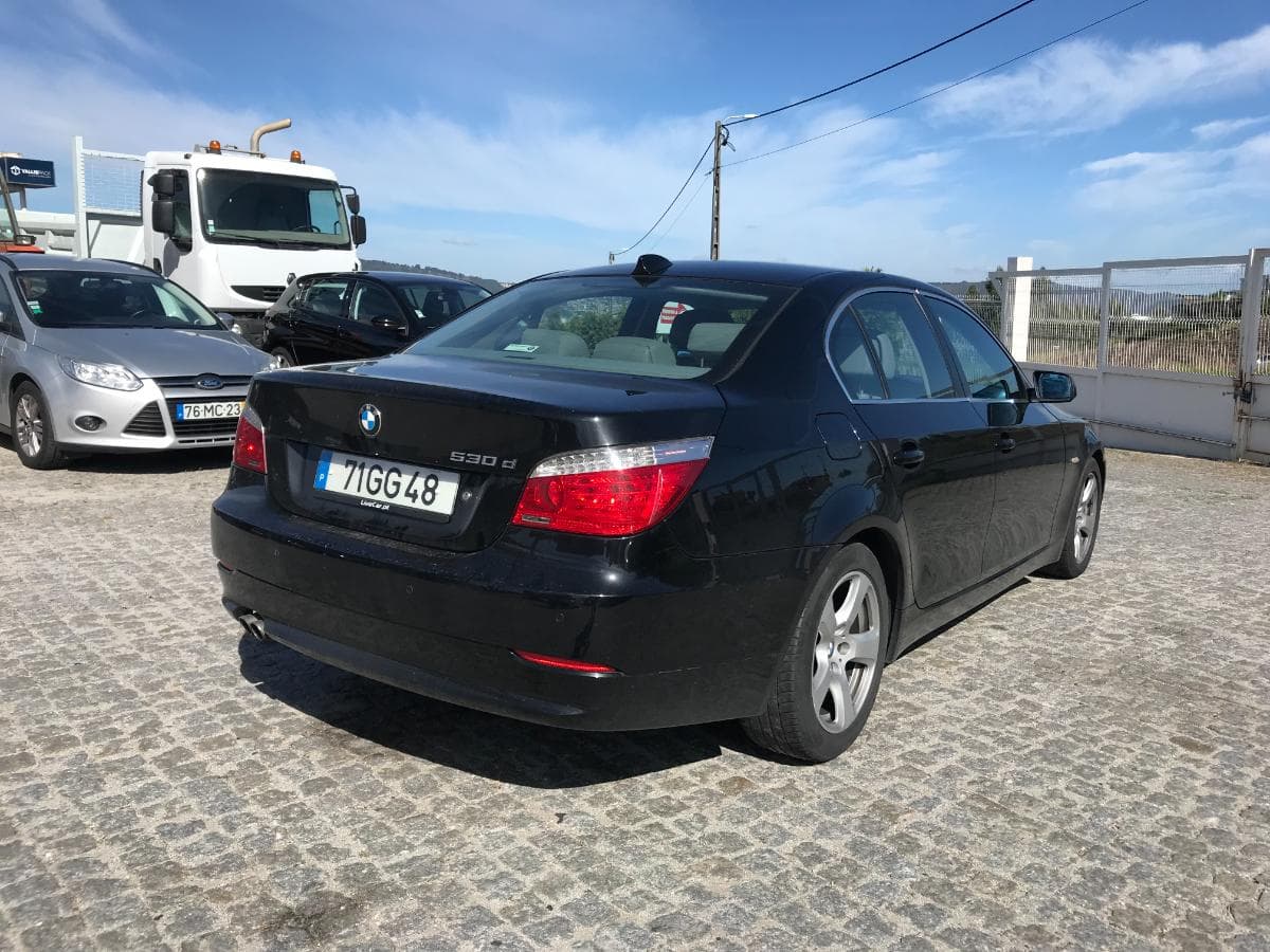 BMW 530D · Ano 2008 — image 7