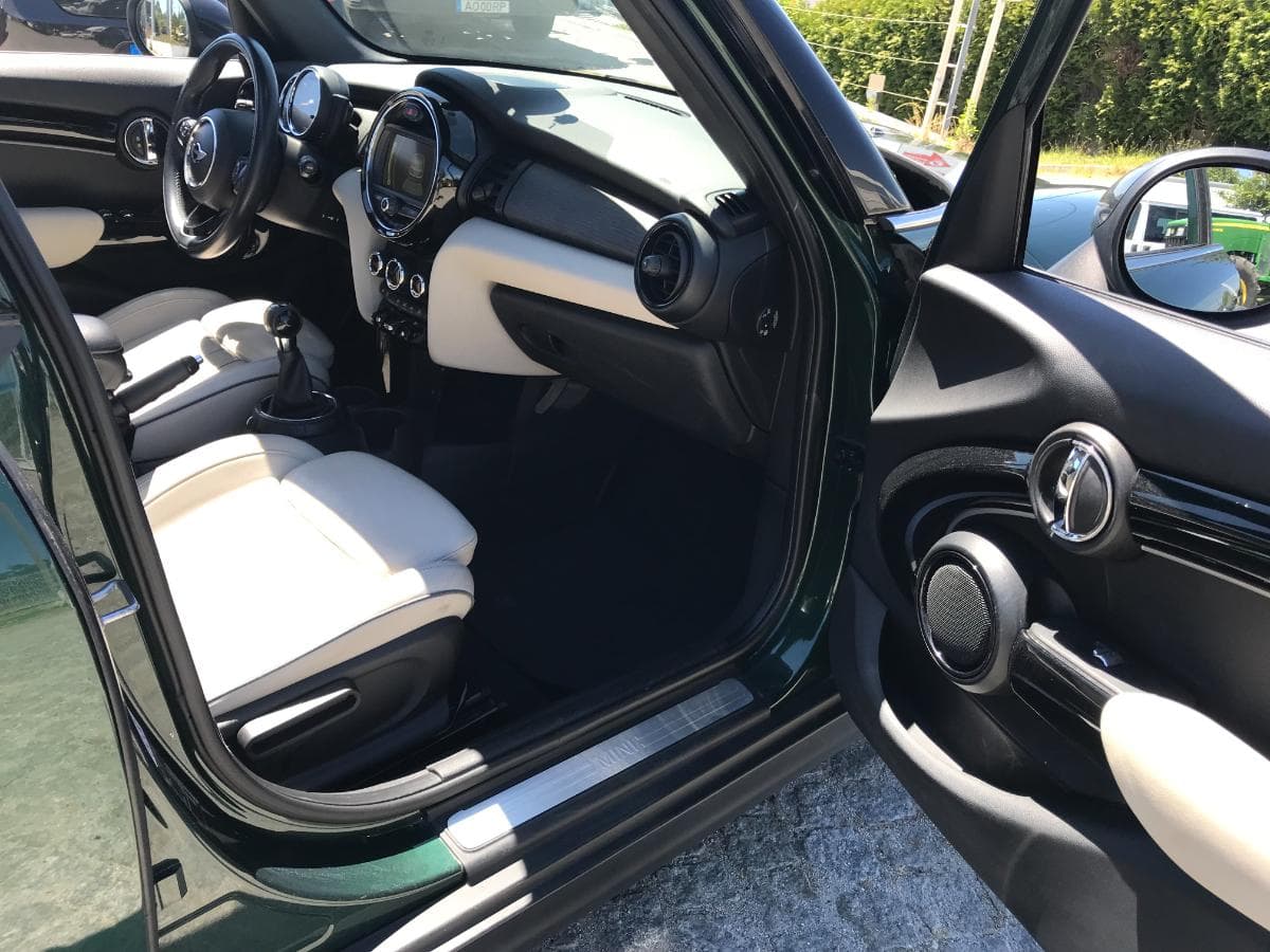 Mini Cooper D · Ano 2016 — imagem 37