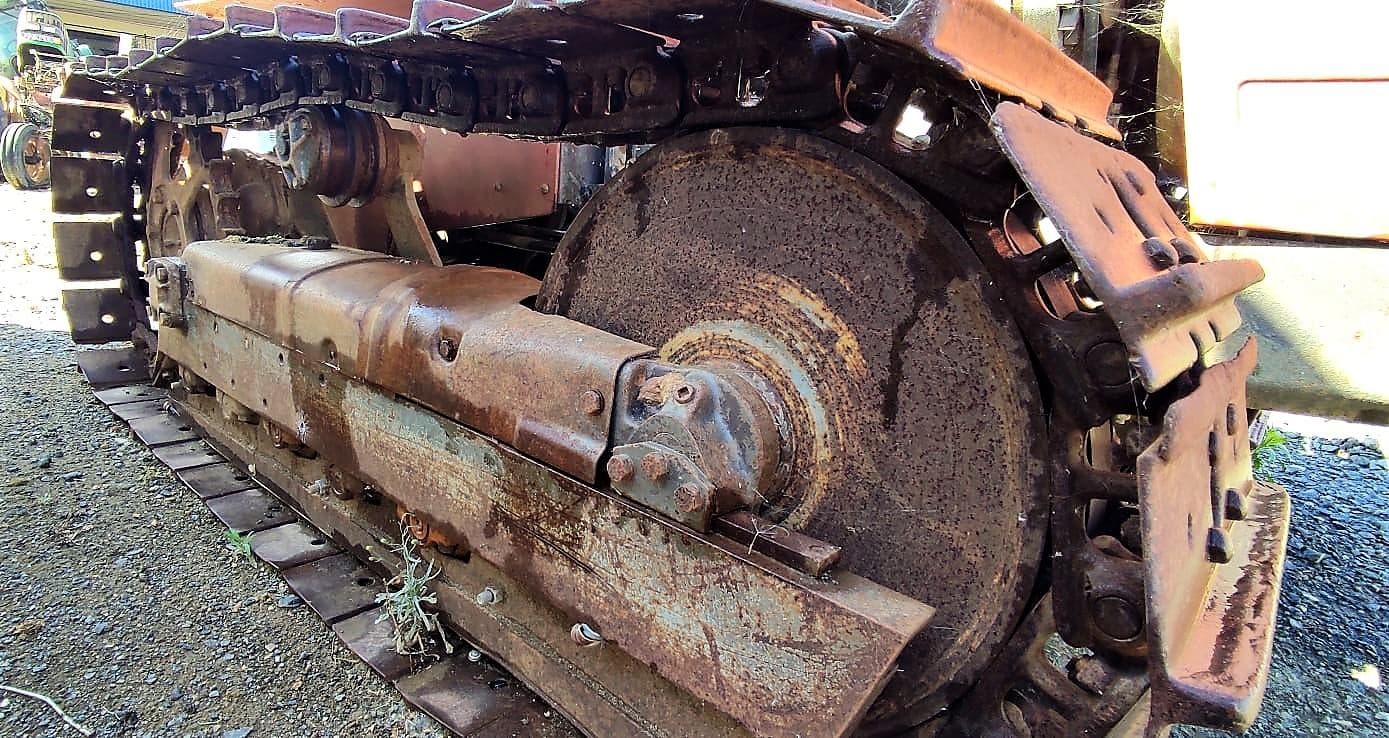 Trator de Rastos Massey Ferguson MF172 — imagem 10