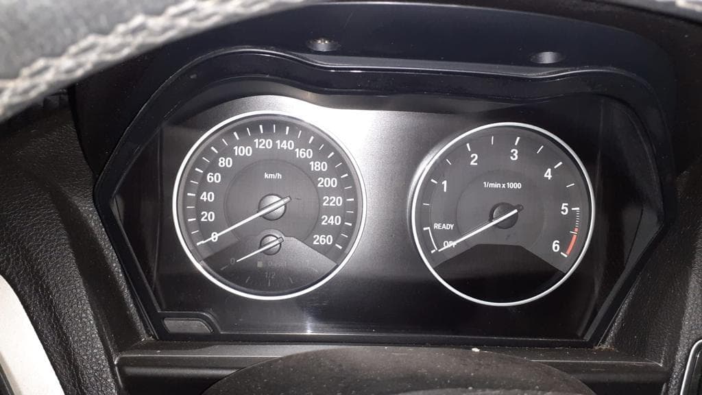 BMW 116D · Ano 2015 — imagen 5