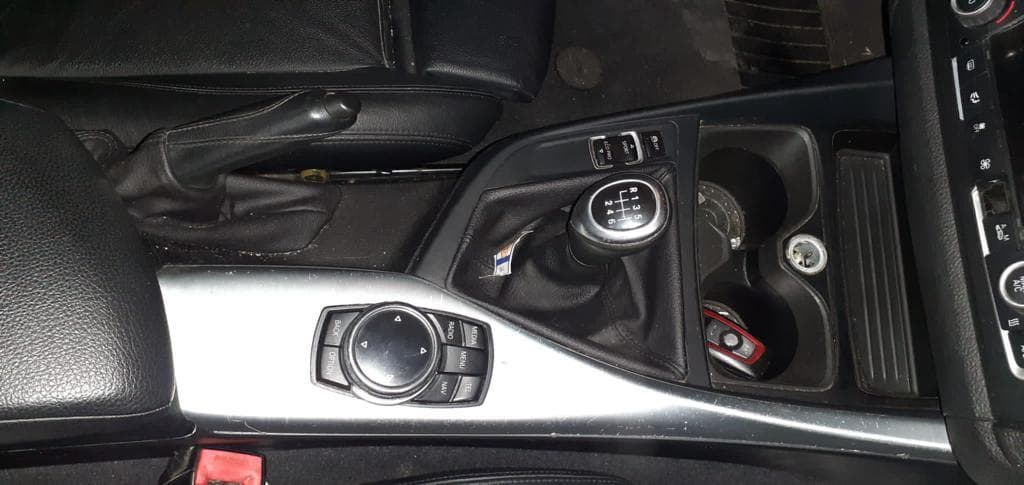 BMW 116D · Ano 2013 — imagem 11