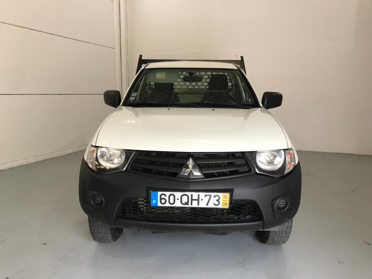 Mitsubishi L200 2.5DI-D · Ano 2015 60-QH-73 — imagem 2