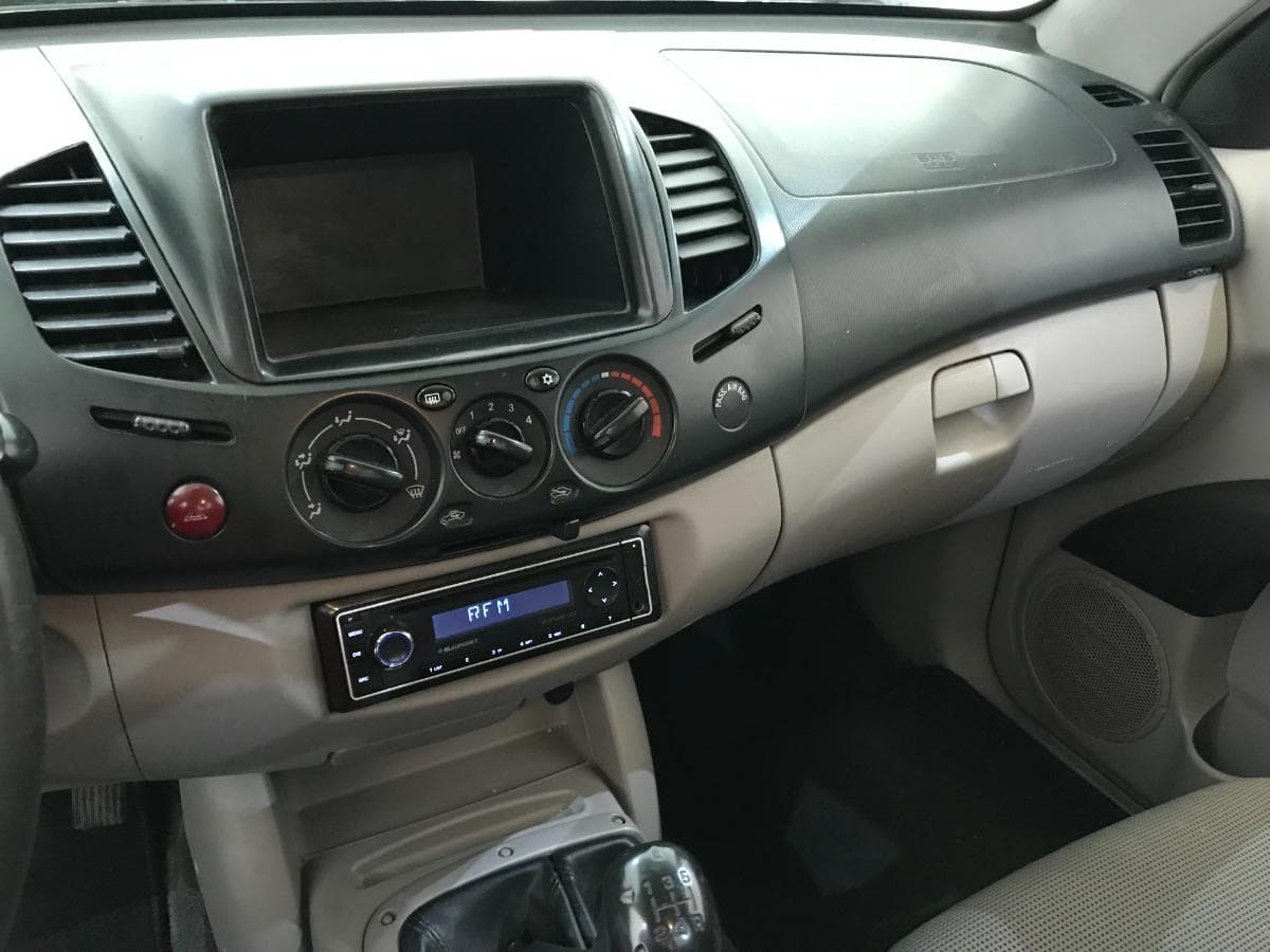 Mitsubishi L200 2.5DI-D · Ano 2015 60-QH-73 — imagem 22