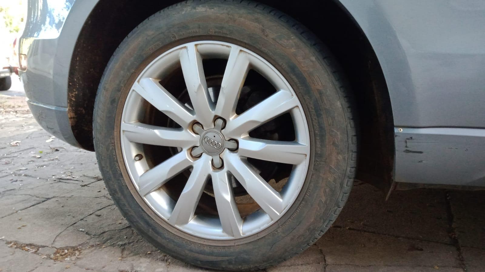 AUDI Q5 · — imagem 8