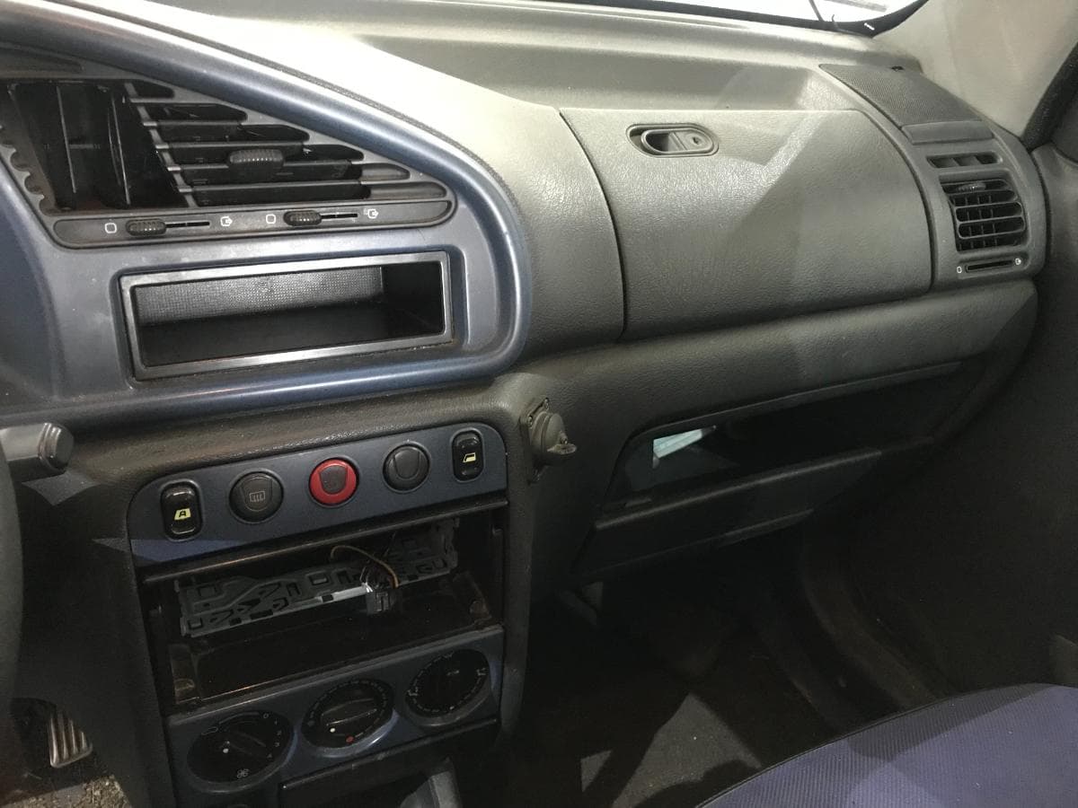 Citroën Berlingo 1.4i — imagem 26