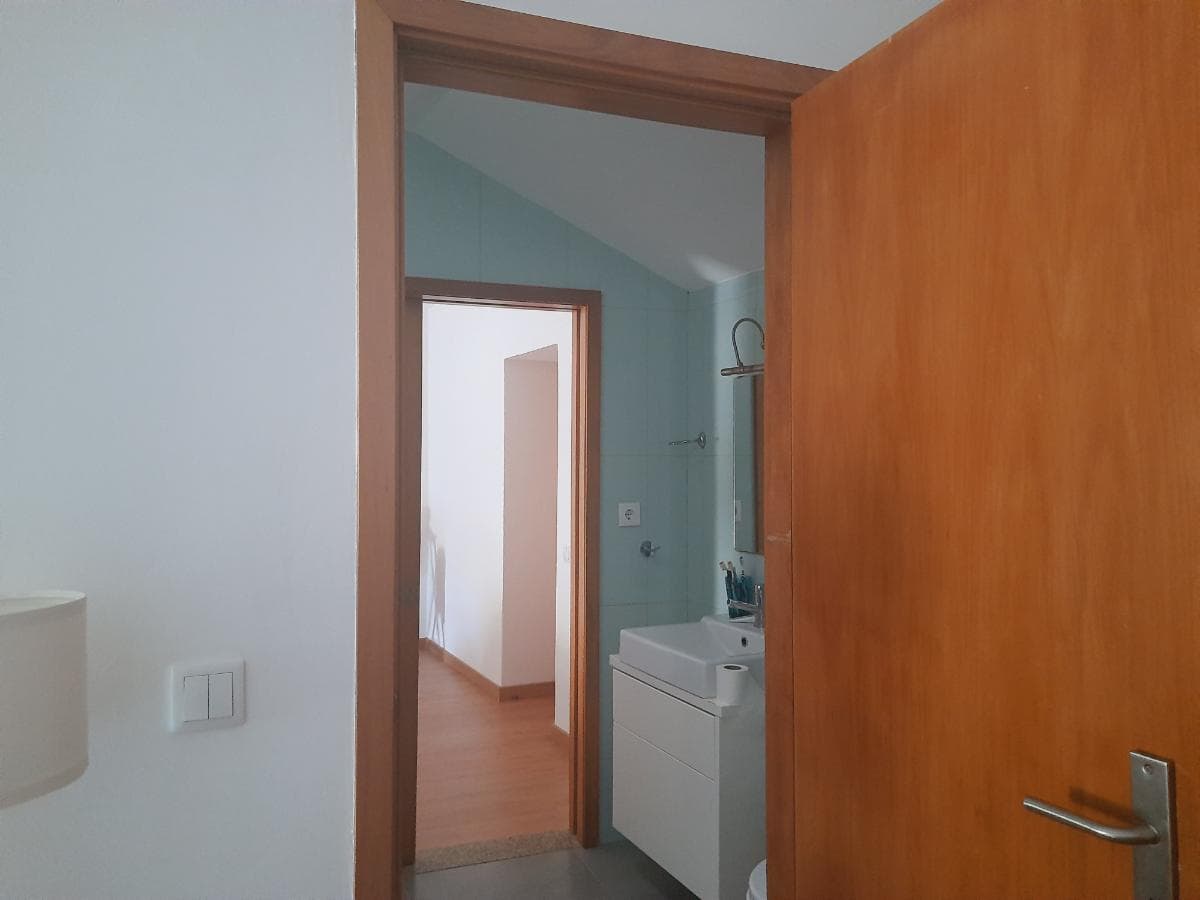 Moradia V2 · Avintes, Vila Nova de Gaia — imagem 16