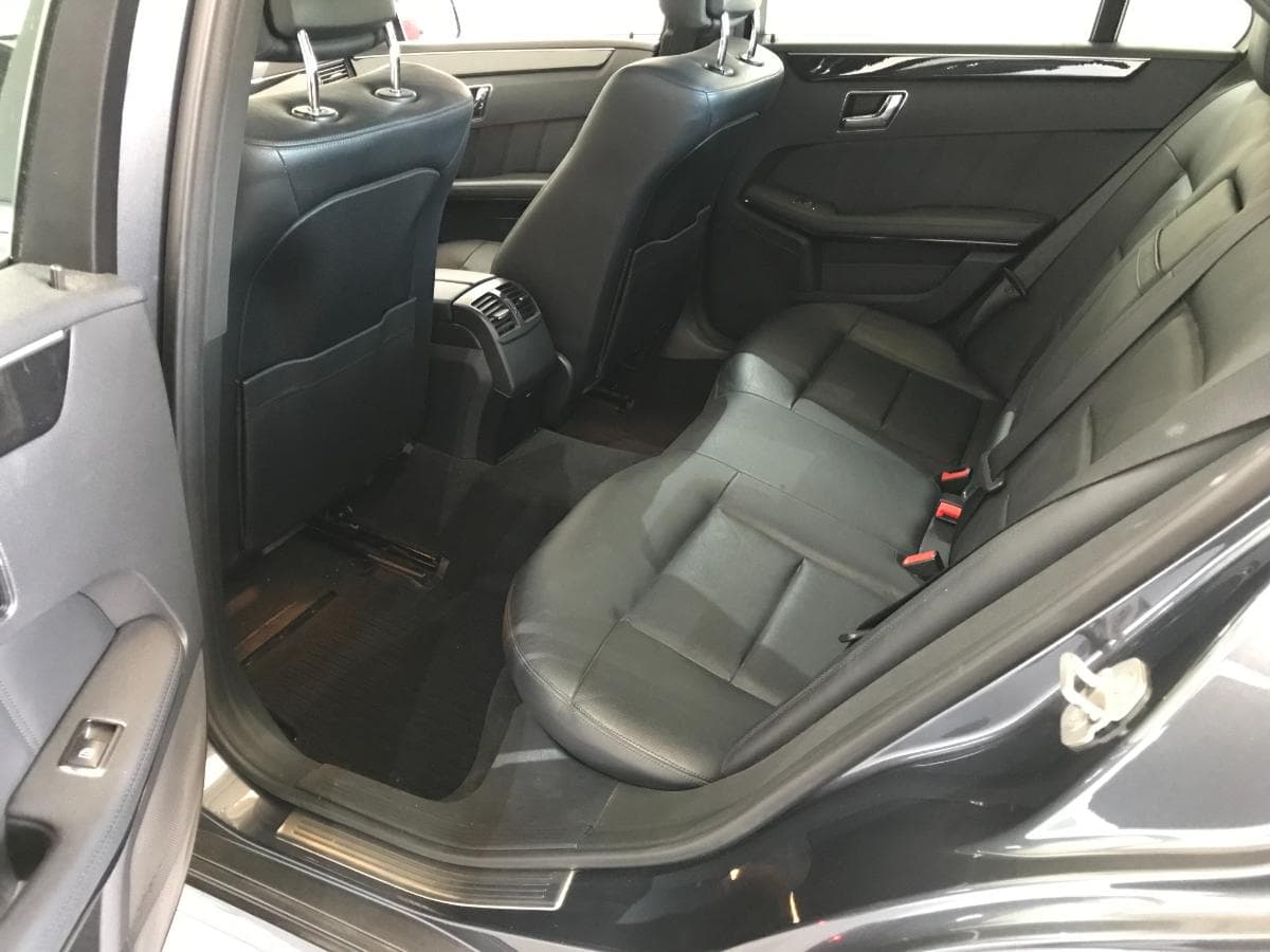 Mercedes-Benz E220 CDI · Ano 2010 — imagen 25