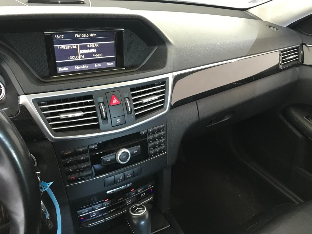 Mercedes-Benz E220 CDI · Ano 2010 — imagen 27