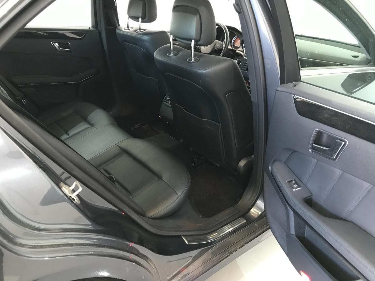 Mercedes-Benz E220 CDI · Ano 2010 — imagen 28