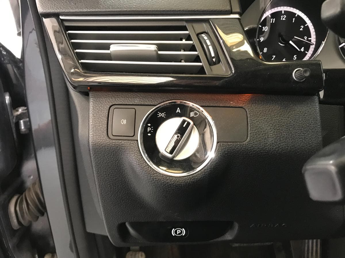 Mercedes-Benz E220 CDI · Ano 2010 — imagen 34