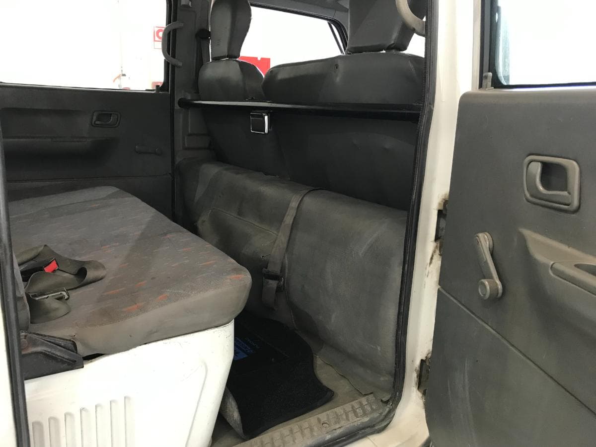 Mitsubishi Canter · Ano 2000 — imagem 20