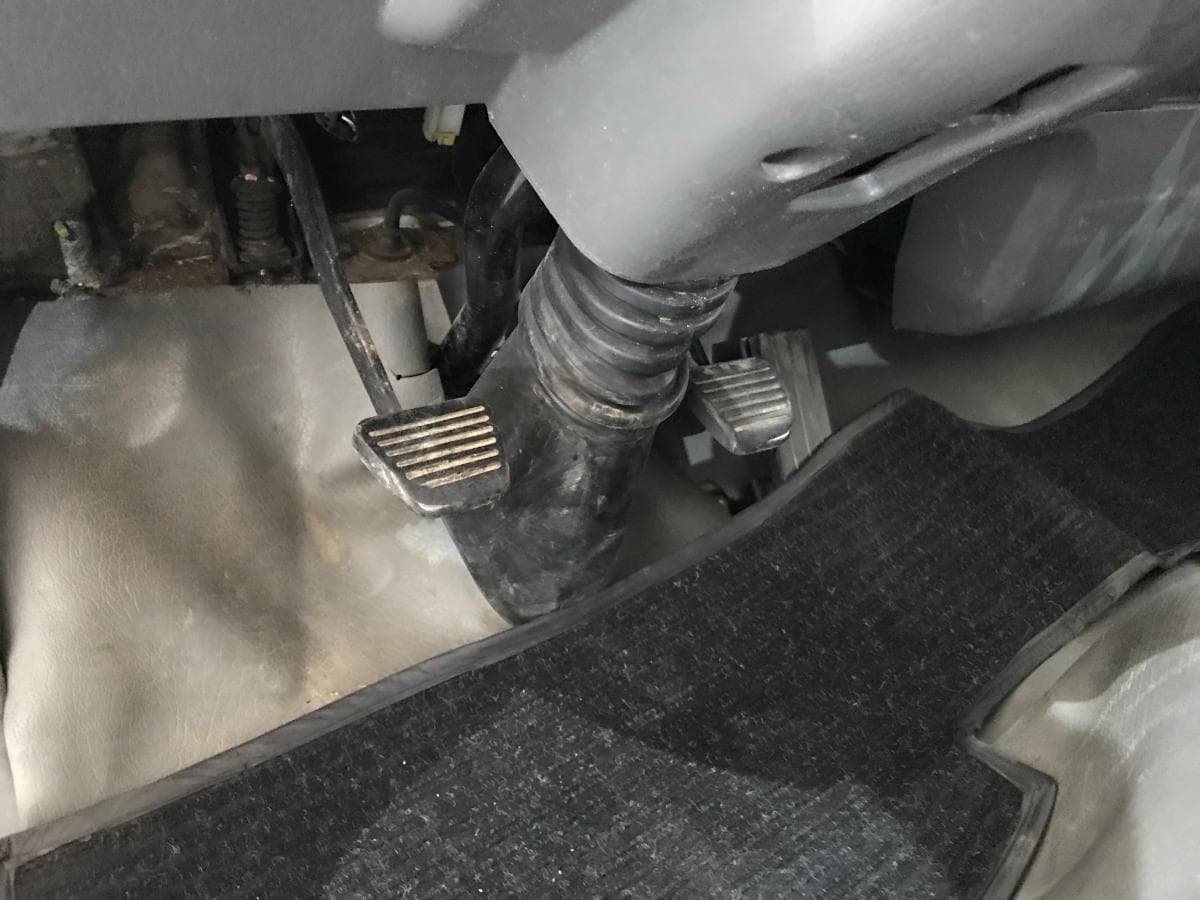 Mitsubishi Canter · Ano 2000 — imagem 26