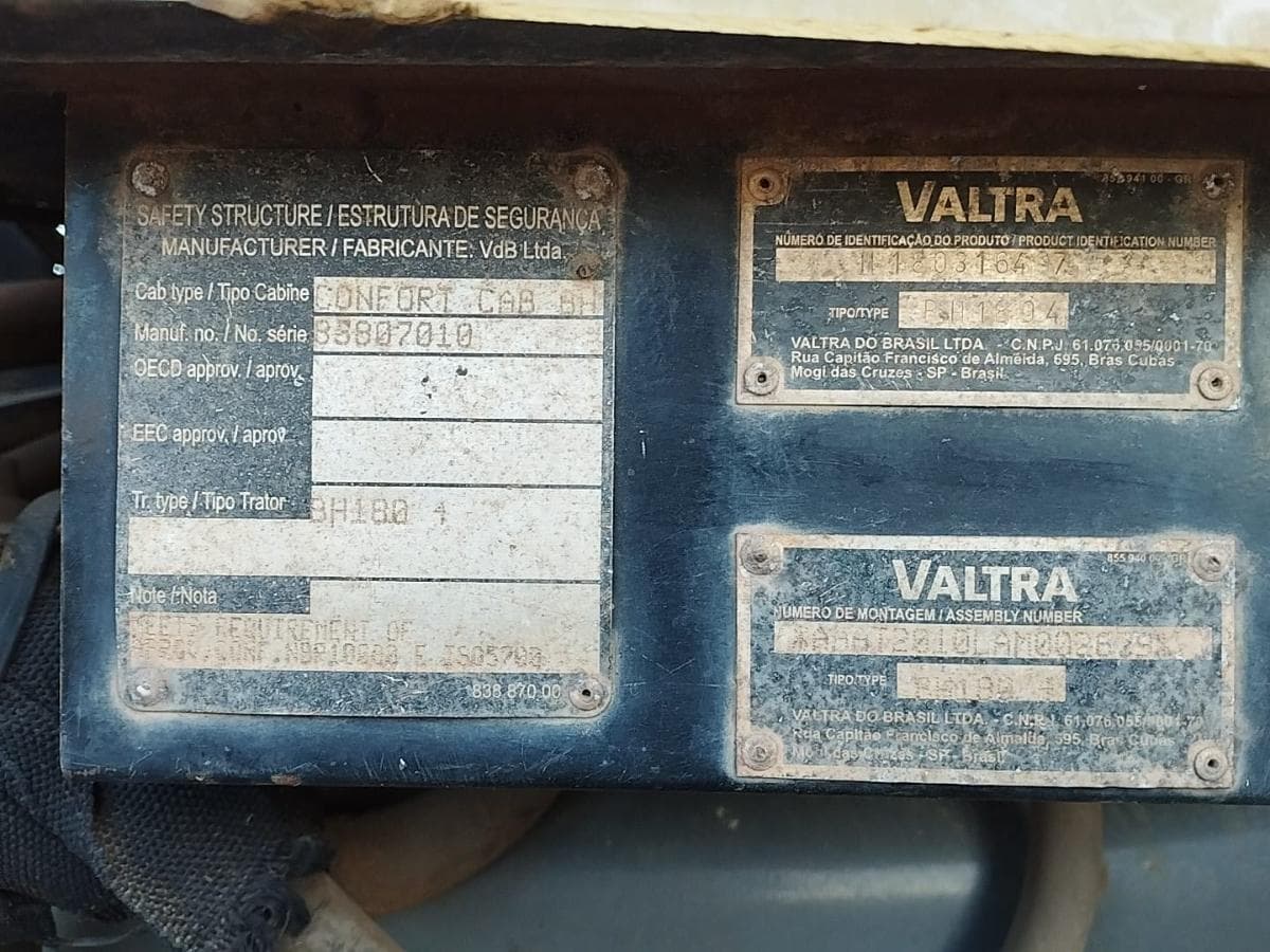 Tractor Valtra BH180 · — imagen 4