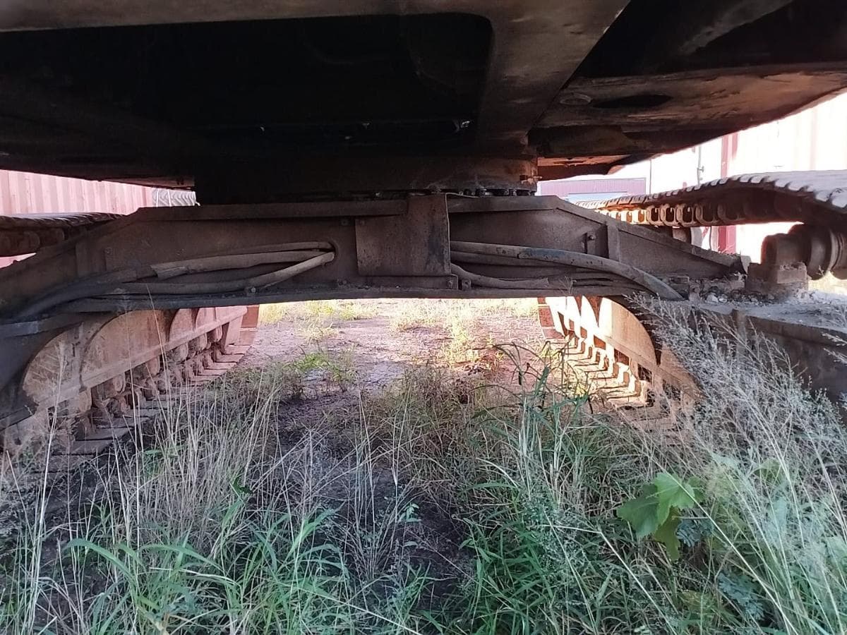 Escavadeira Komatsu PC600LC-7K · — imagem 6