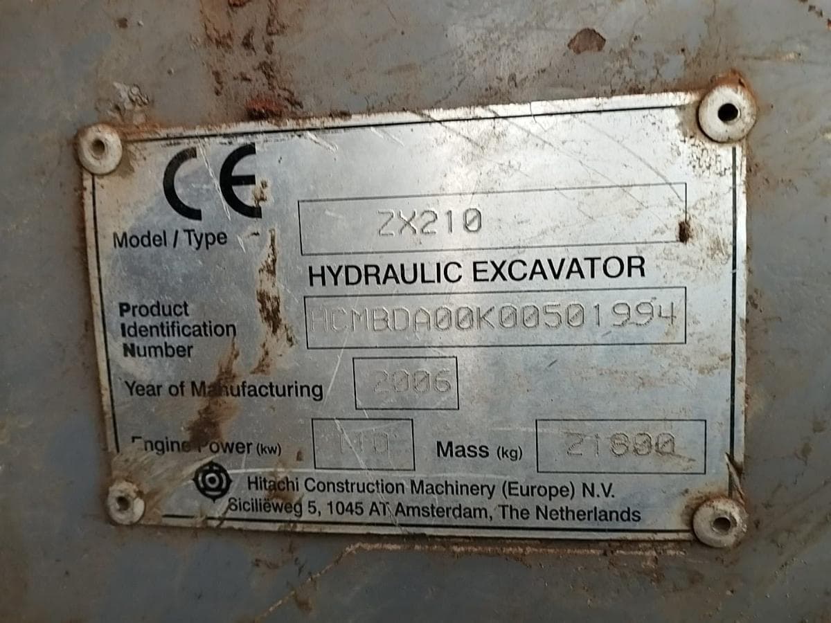 Escavadeira Hitachi ZX210LC · — imagem 7