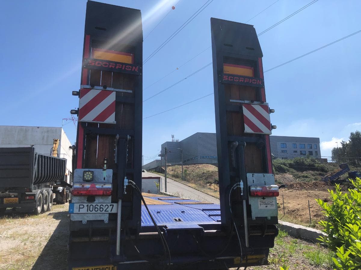 Porta Máquinas Scorpion 3 Eixos · Ano 2021 — imagen 3