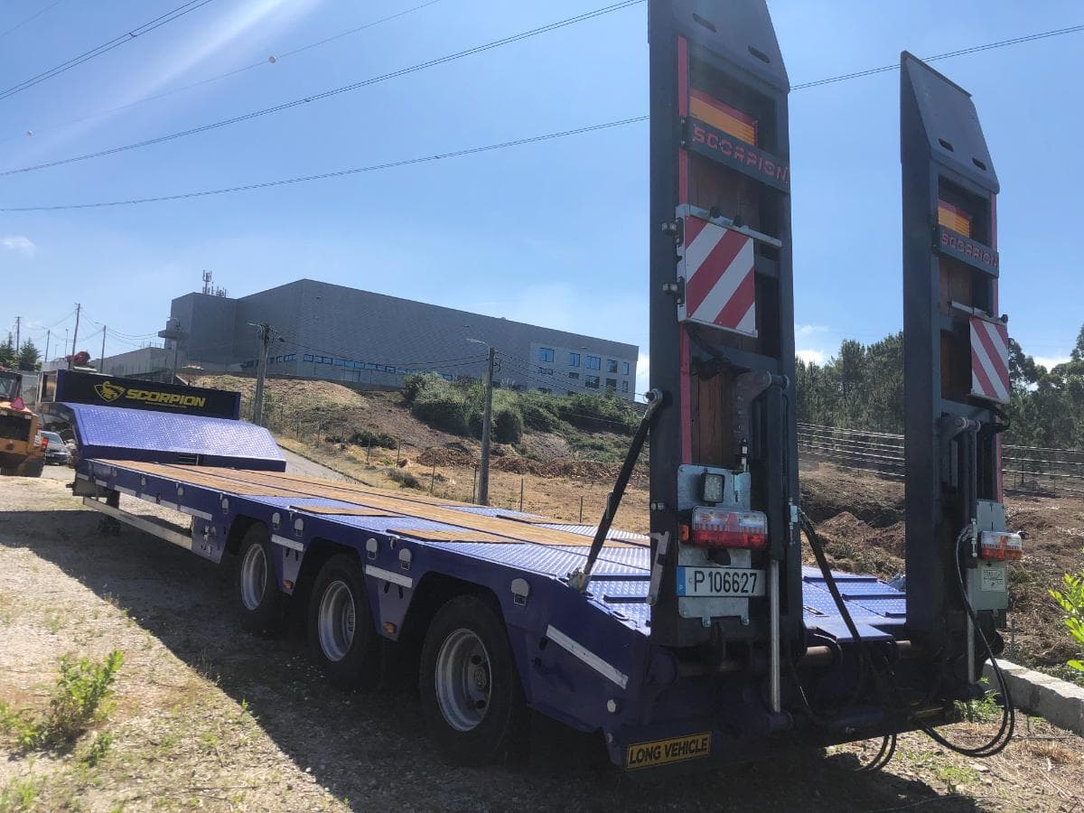 Porta Máquinas Scorpion 3 Eixos · Ano 2021 — imagen 1