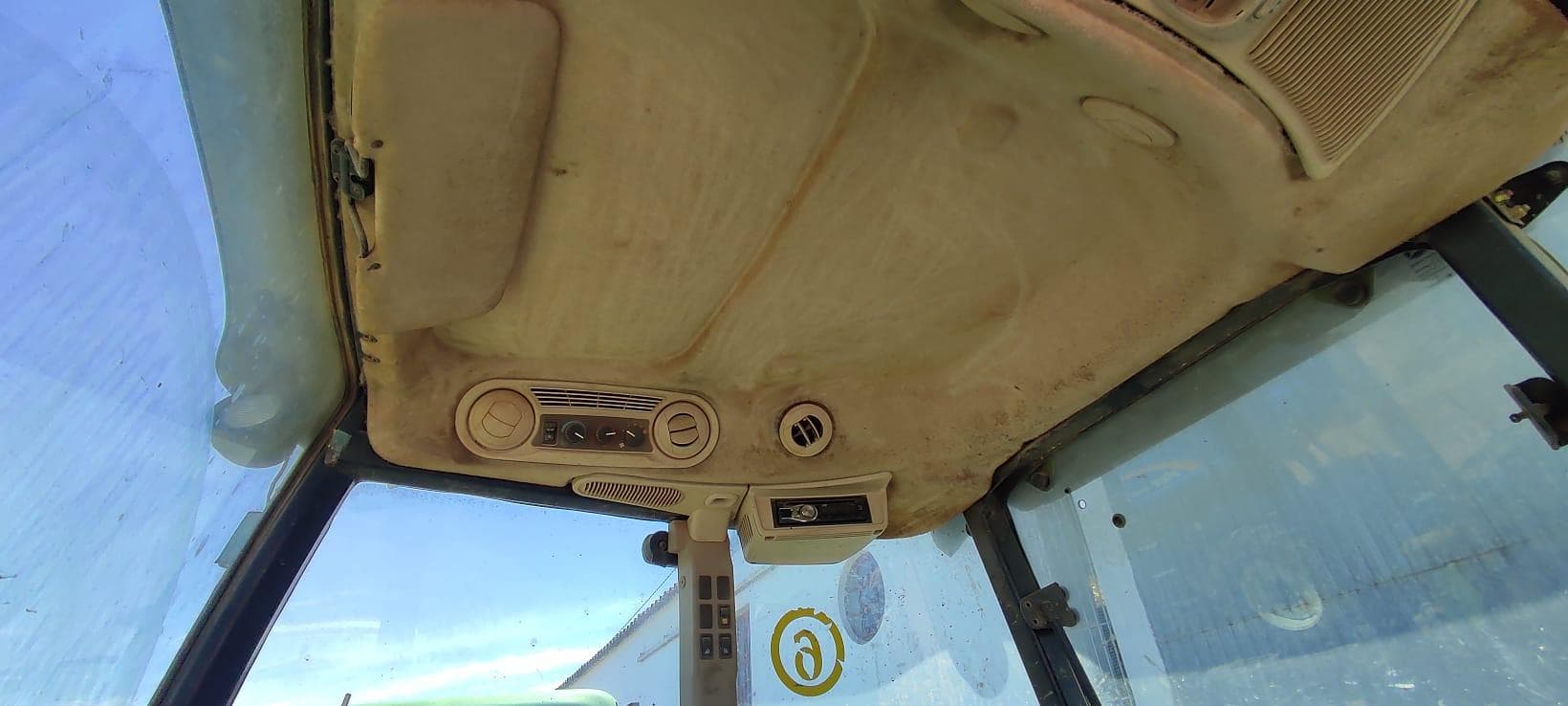 Trator John Deere 6320 — imagem 5