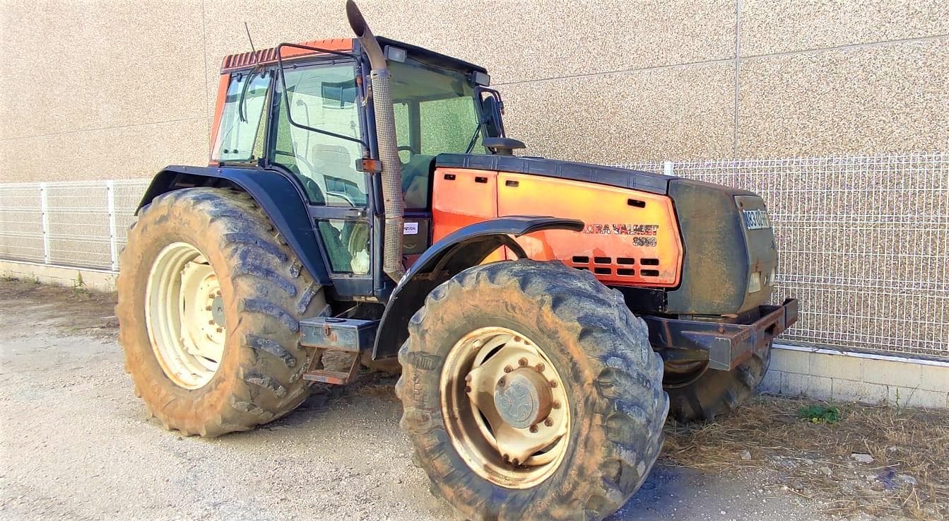 Trator Valtra Valmet 8550 — image 1
