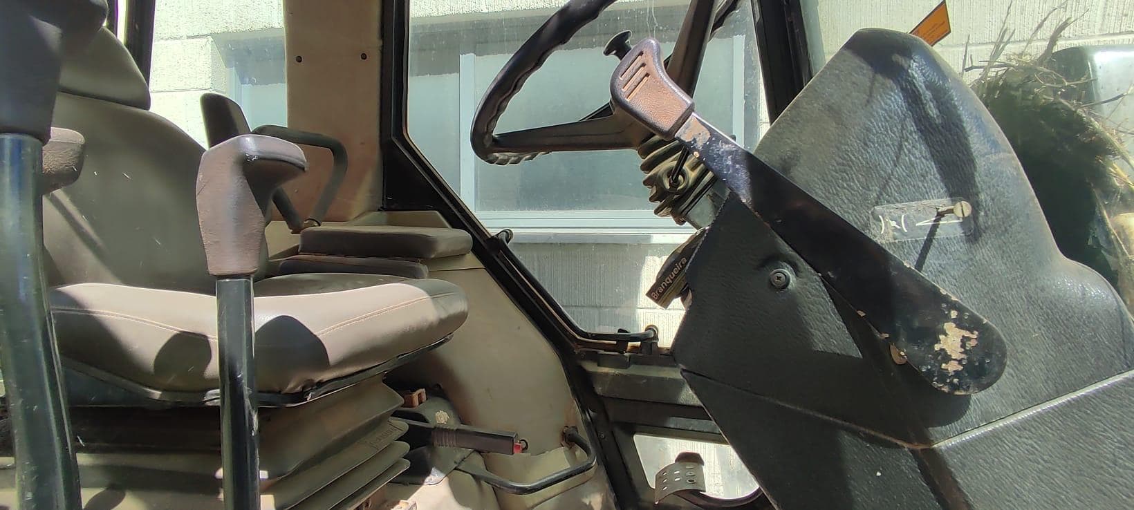 Trator Valmet 8600 · Almeirim — imagem 3