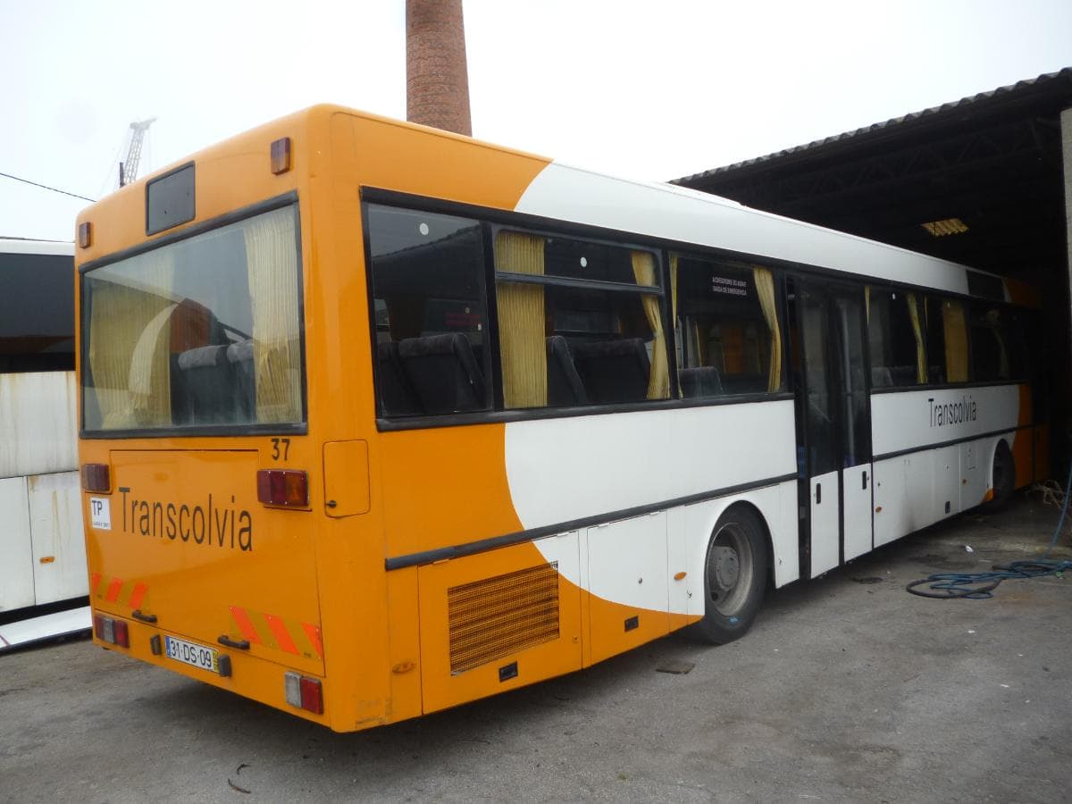 Mercedes-Benz 404