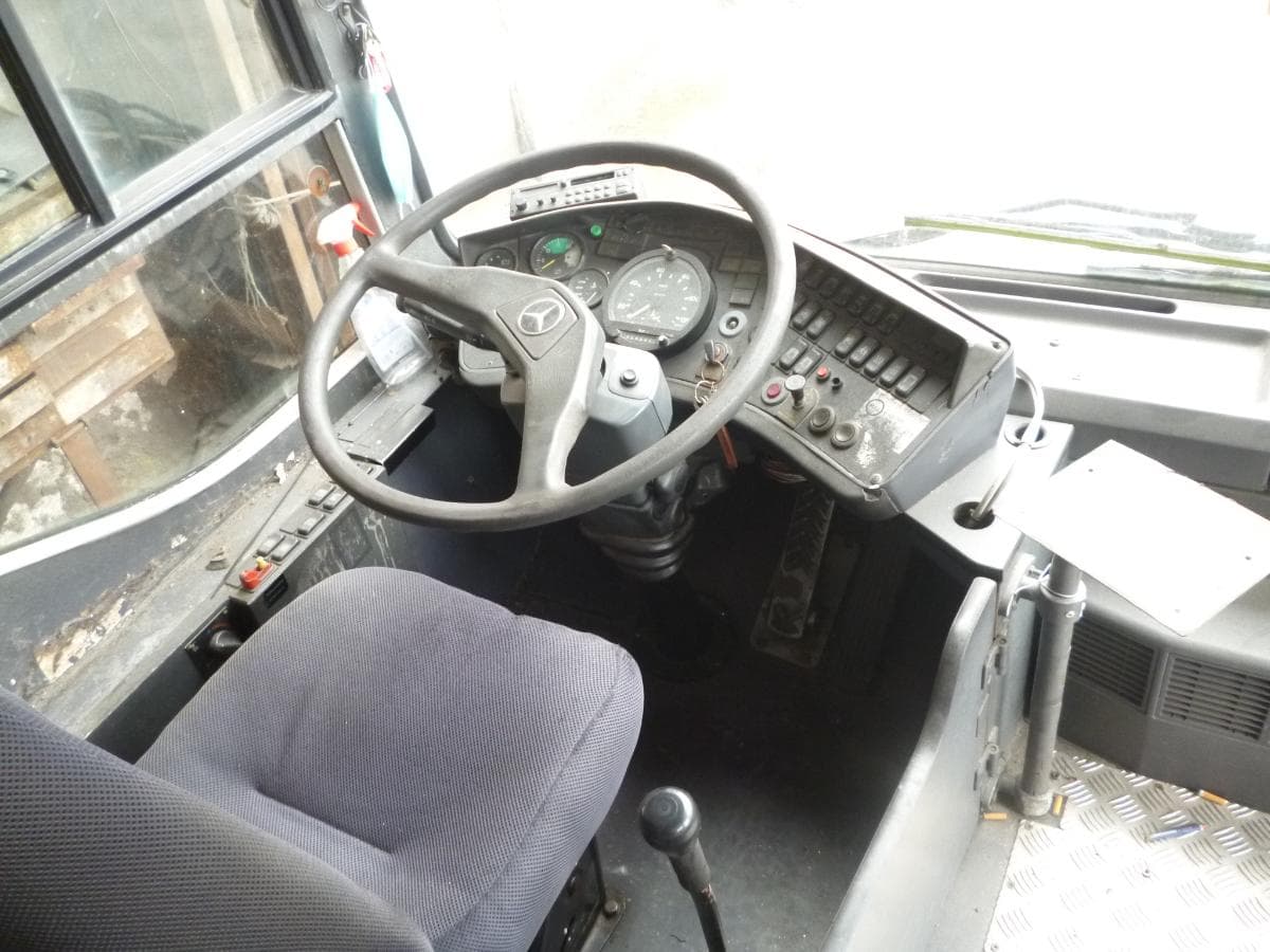 Mercedes-Benz 408 — imagen 6