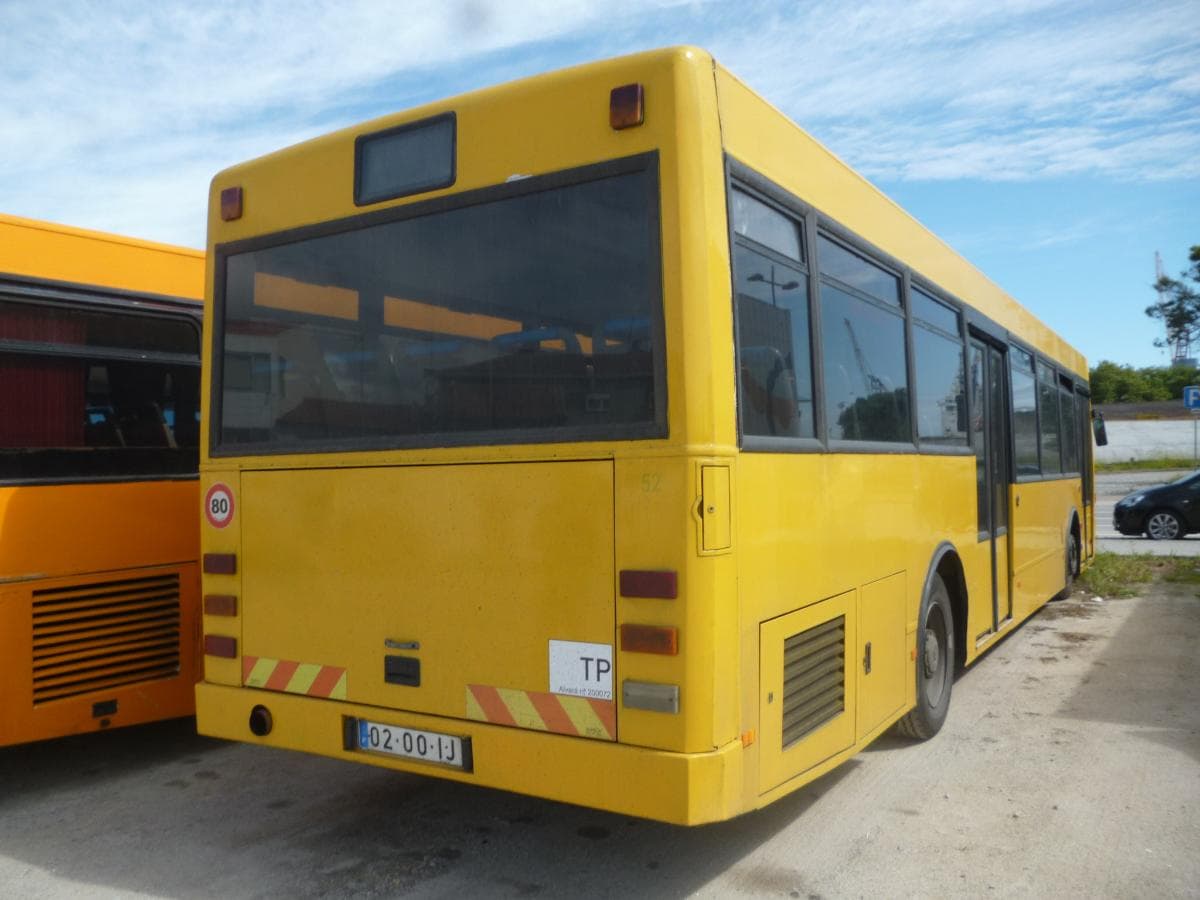 Mercedes-Benz 405 · Viana do Castelo — imagem 3