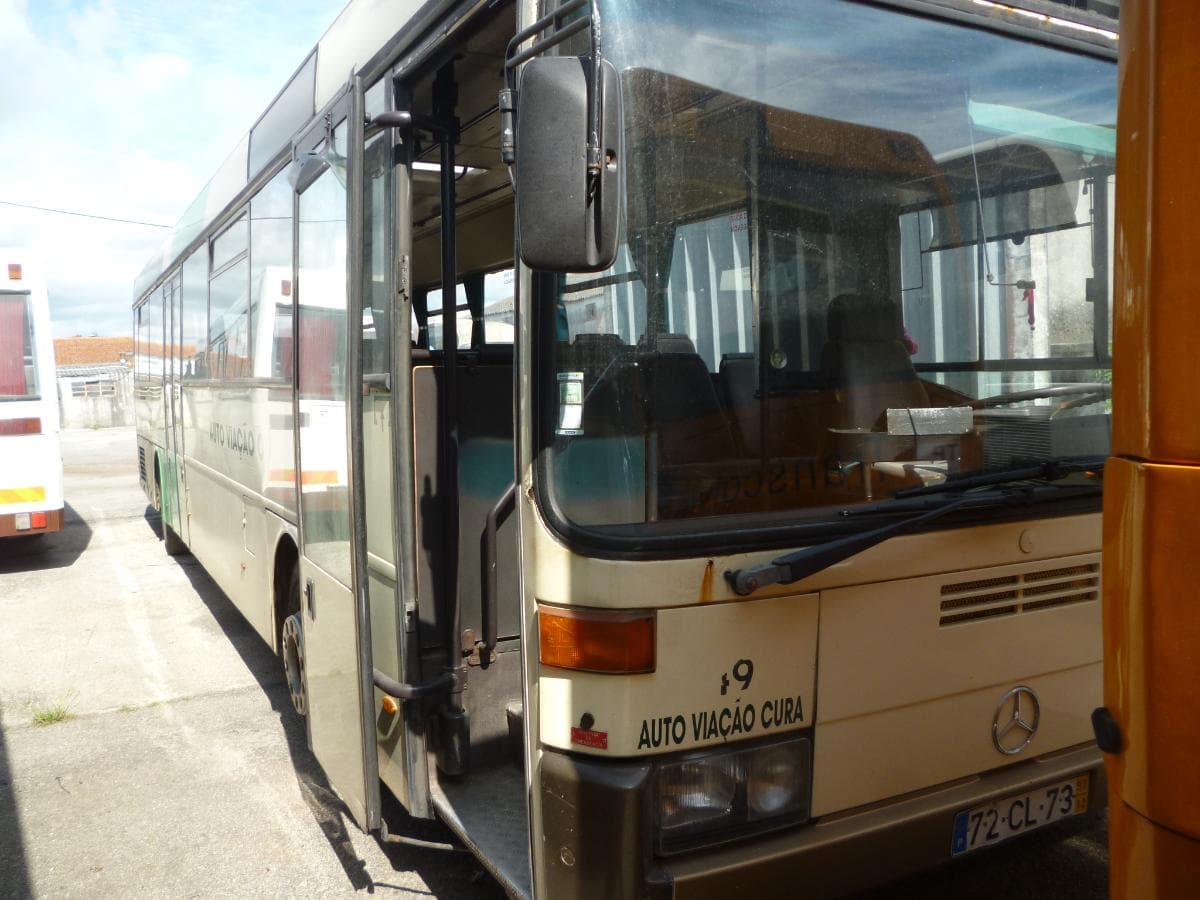 Mercedes-Benz 407 · Viana do Castelo — image 1