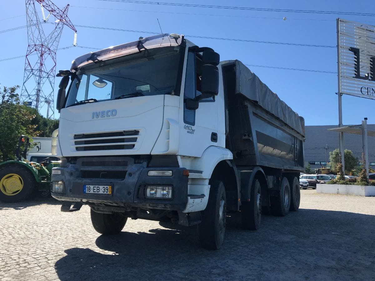 Iveco Trakker 410 8x4 · Ano 2007 — imagen 1