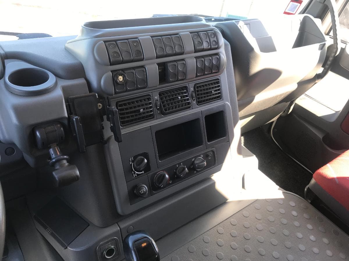 Iveco Trakker 410 8x4 · Ano 2007 — imagen 32