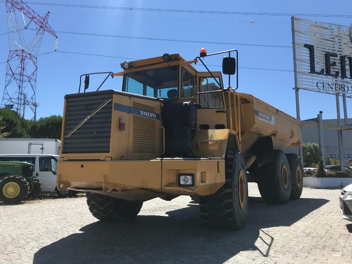Dumper Volvo A35 BM — imagem 3