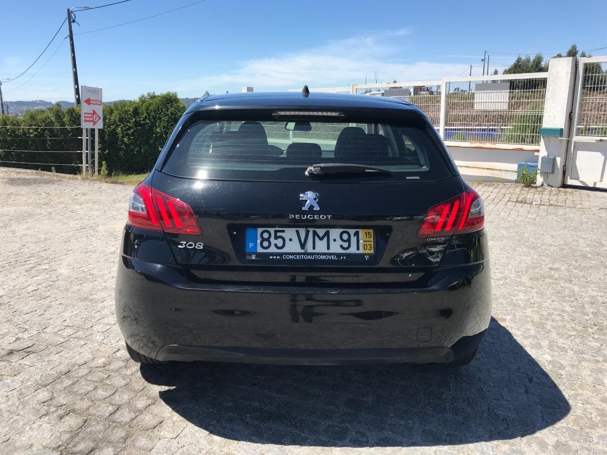 Peugeot 308 1.6HDI · Ano 2015 — imagem 5