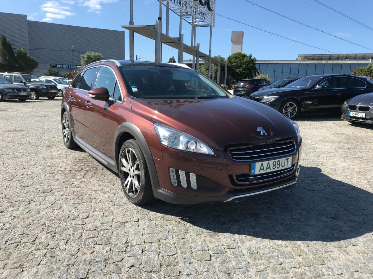 Peugeot 508 2.0HDI RXH Hybrid4 · Ano 2012 — imagen 1