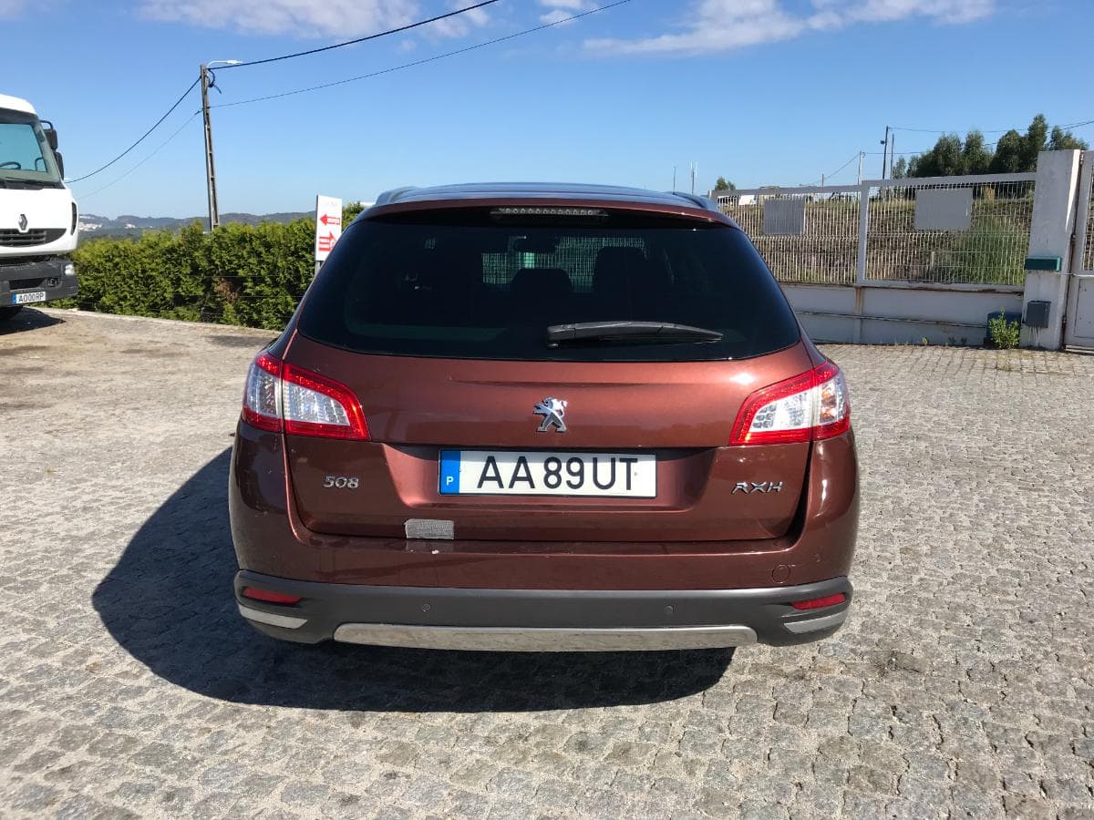 Peugeot 508 2.0HDI RXH Hybrid4 · Ano 2012 — imagen 6