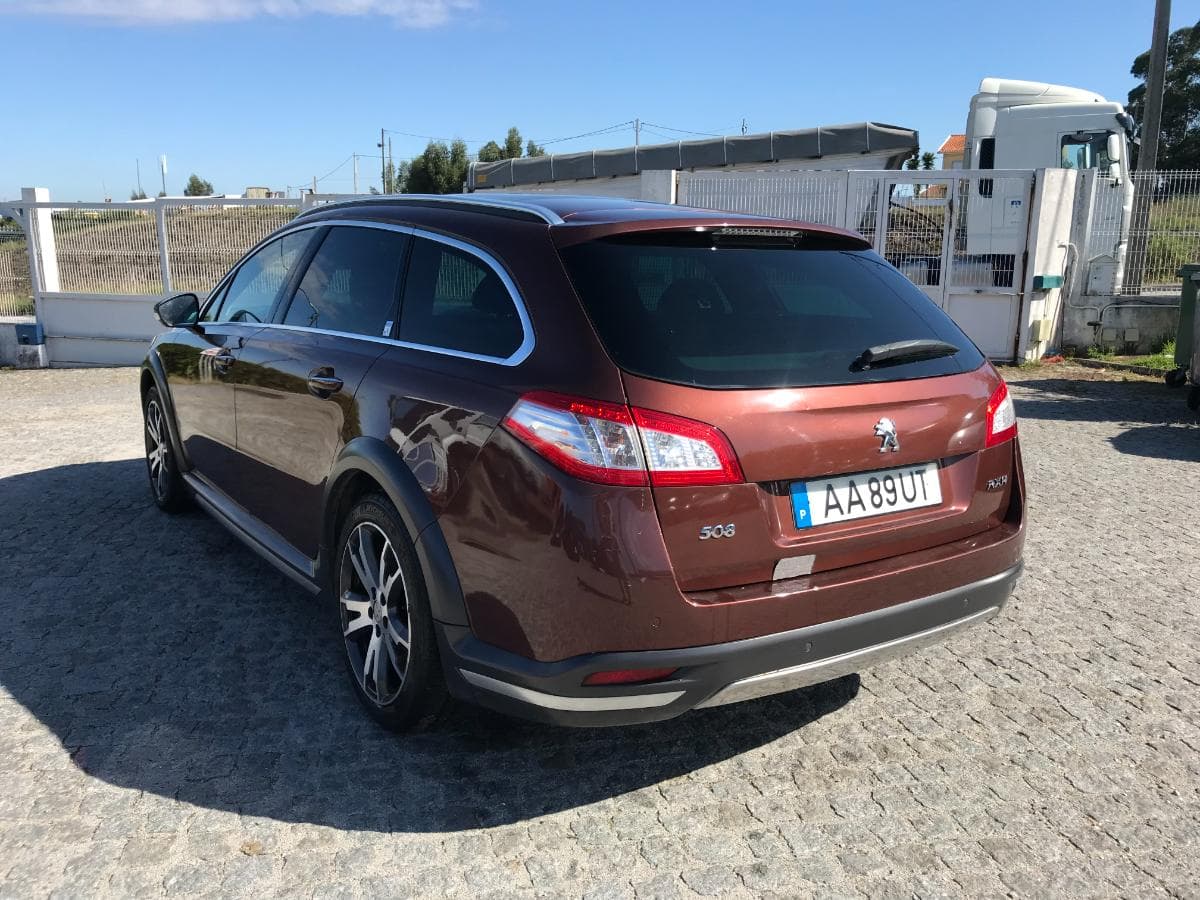 Peugeot 508 2.0HDI RXH Hybrid4 · Ano 2012 — imagen 7