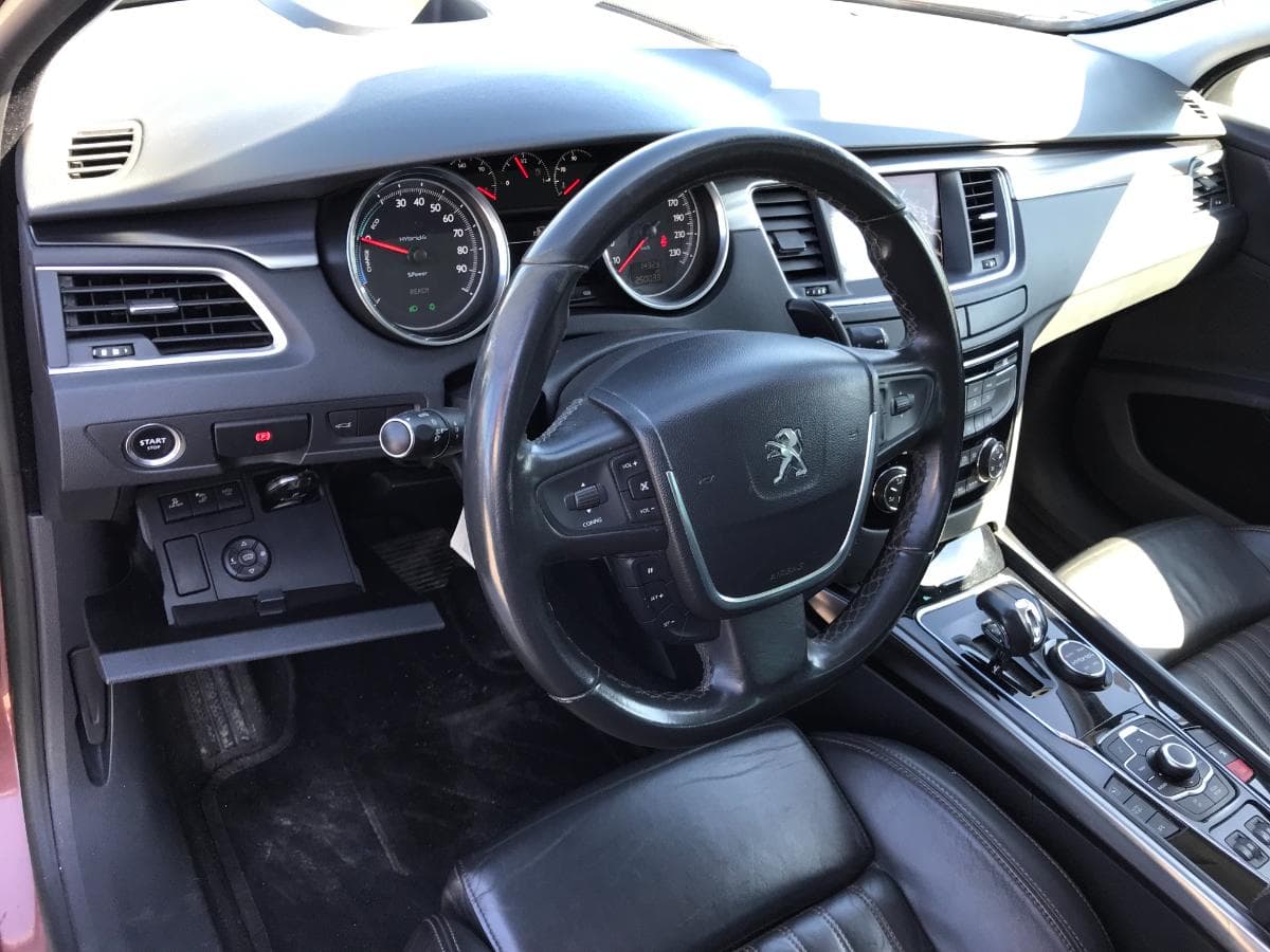 Peugeot 508 2.0HDI RXH Hybrid4 · Ano 2012 — imagen 29