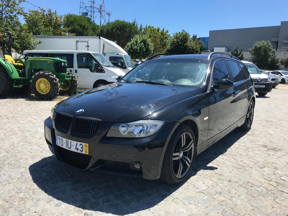BMW 320D Touring · Ano 2006 — imagen 3