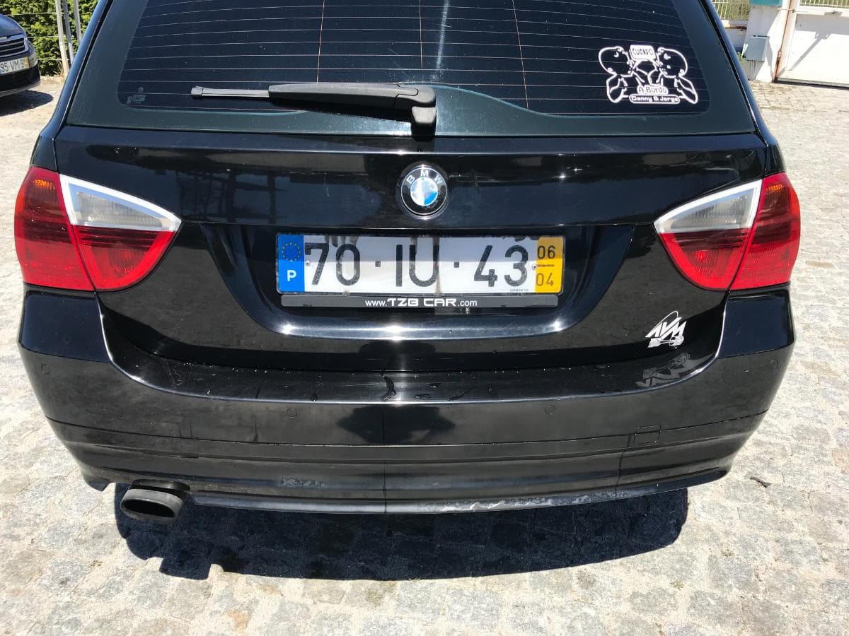 BMW 320D Touring · Ano 2006 — imagen 8