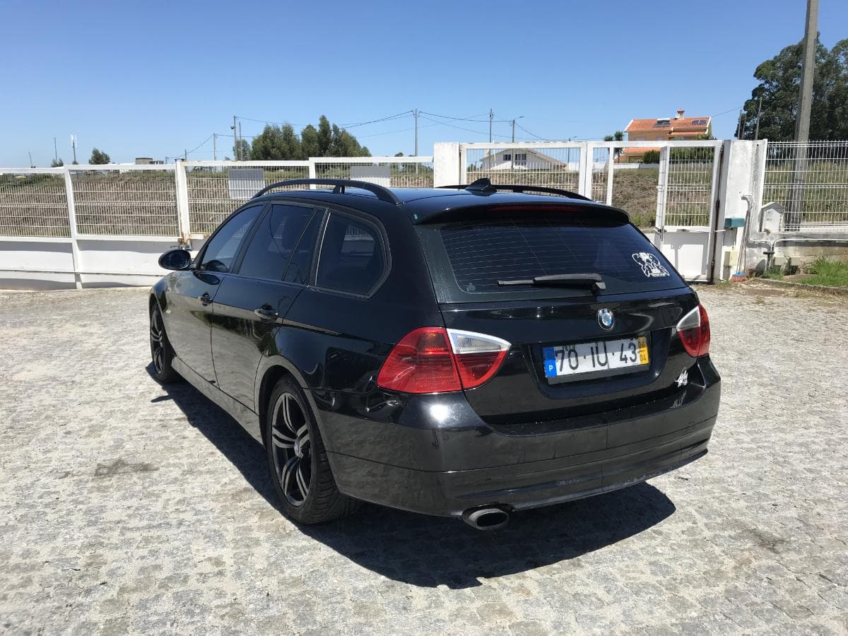 BMW 320D Touring · Ano 2006 — imagen 7