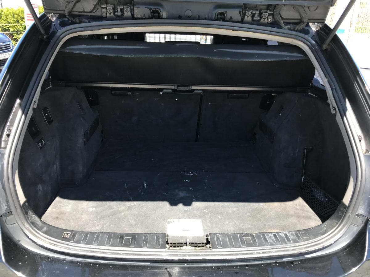 BMW 320D Touring · Ano 2006 — imagen 9