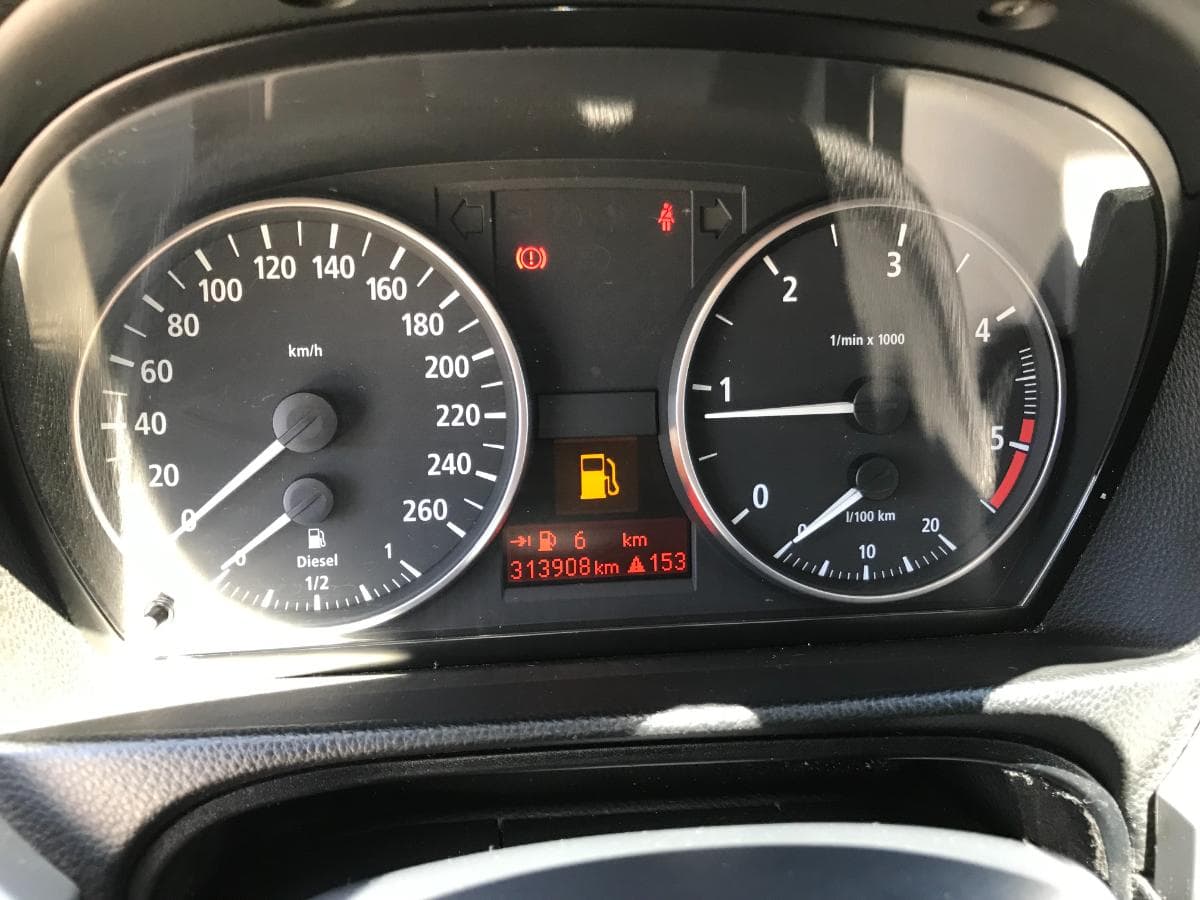 BMW 320D Touring · Ano 2006 — imagen 34