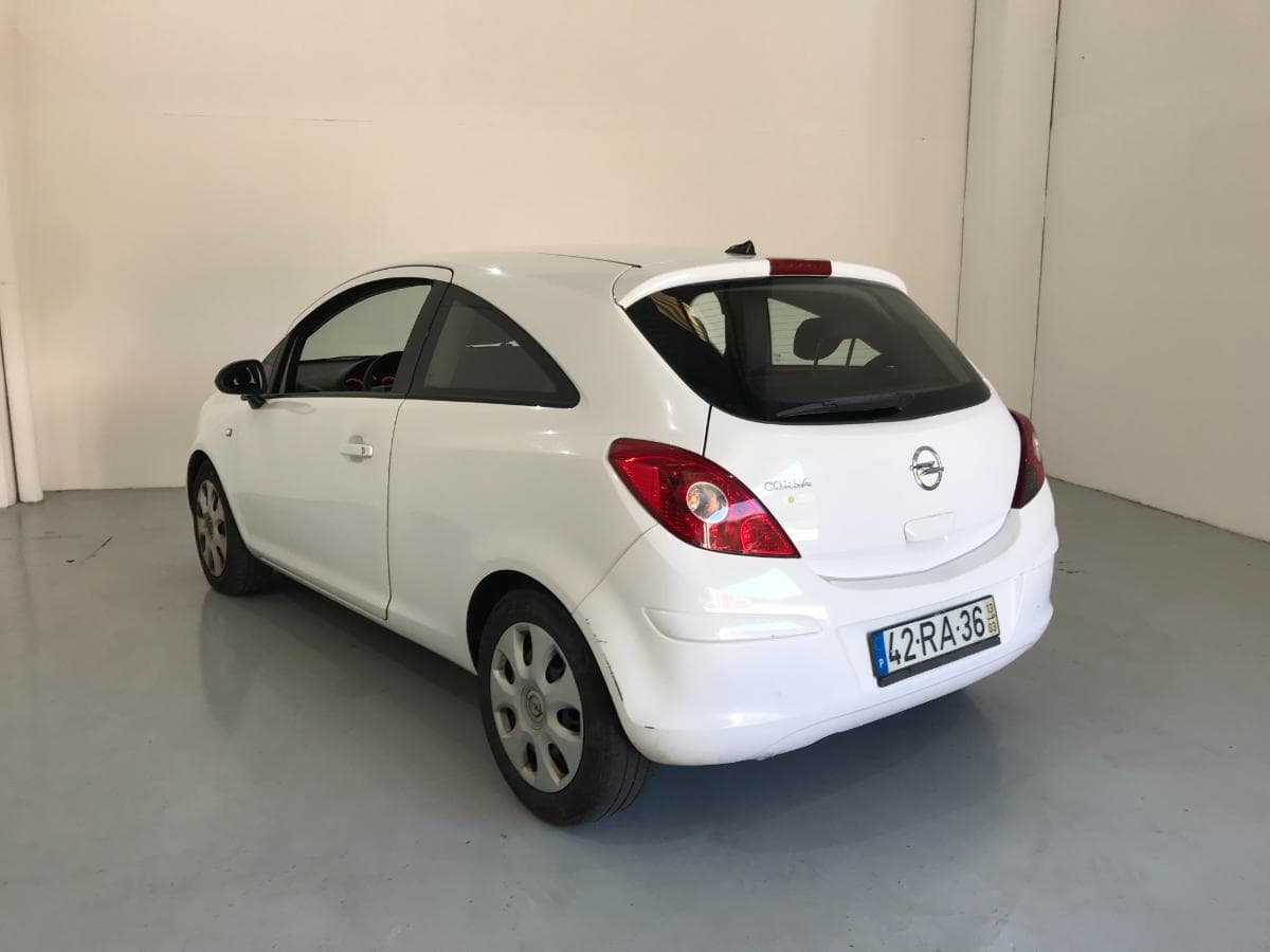 Opel Corsa 1.3CDTI · Année 2013 — image 4