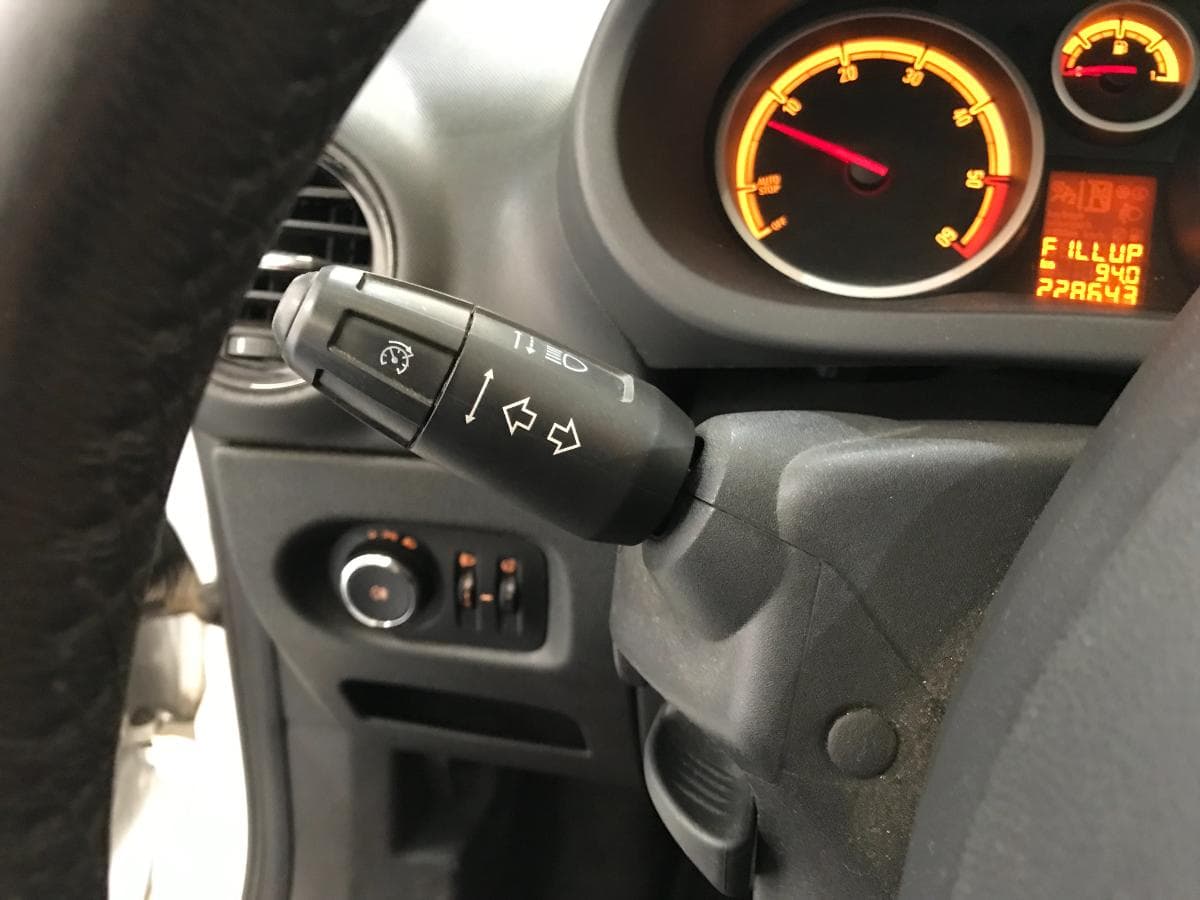 Opel Corsa 1.3CDTI · Année 2013 — image 33