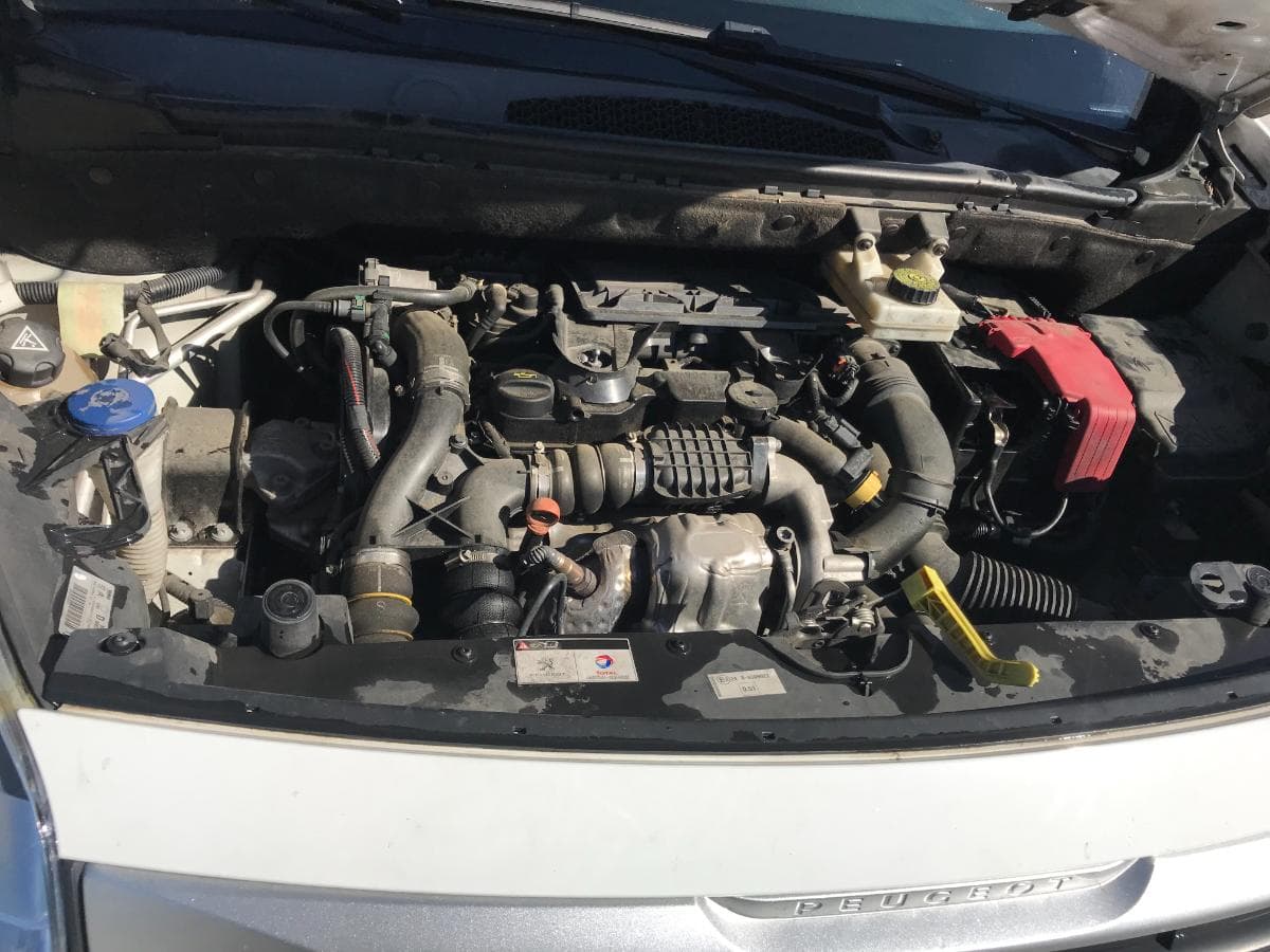 Peugeot Partner 1.6HDI · Ano 2015 — imagem 10