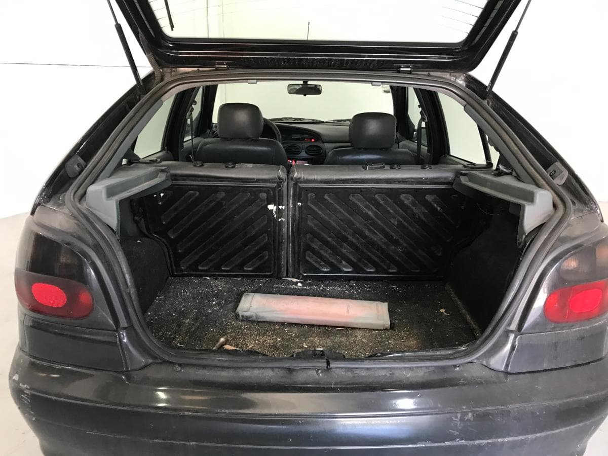Renault Mégane 1.9TDI — image 8
