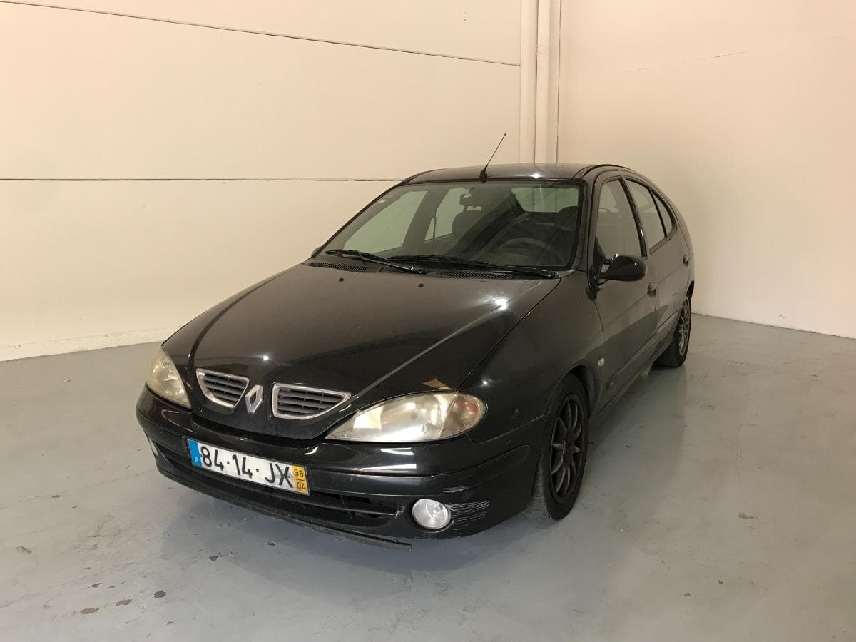 Renault Mégane 1.9TDI — image 1