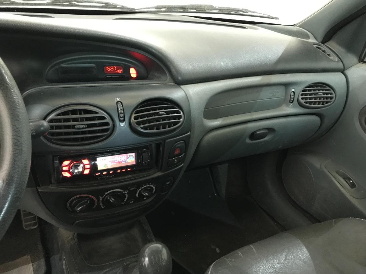 Renault Mégane 1.9TDI — image 26