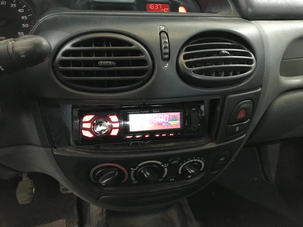 Renault Mégane 1.9TDI — image 31