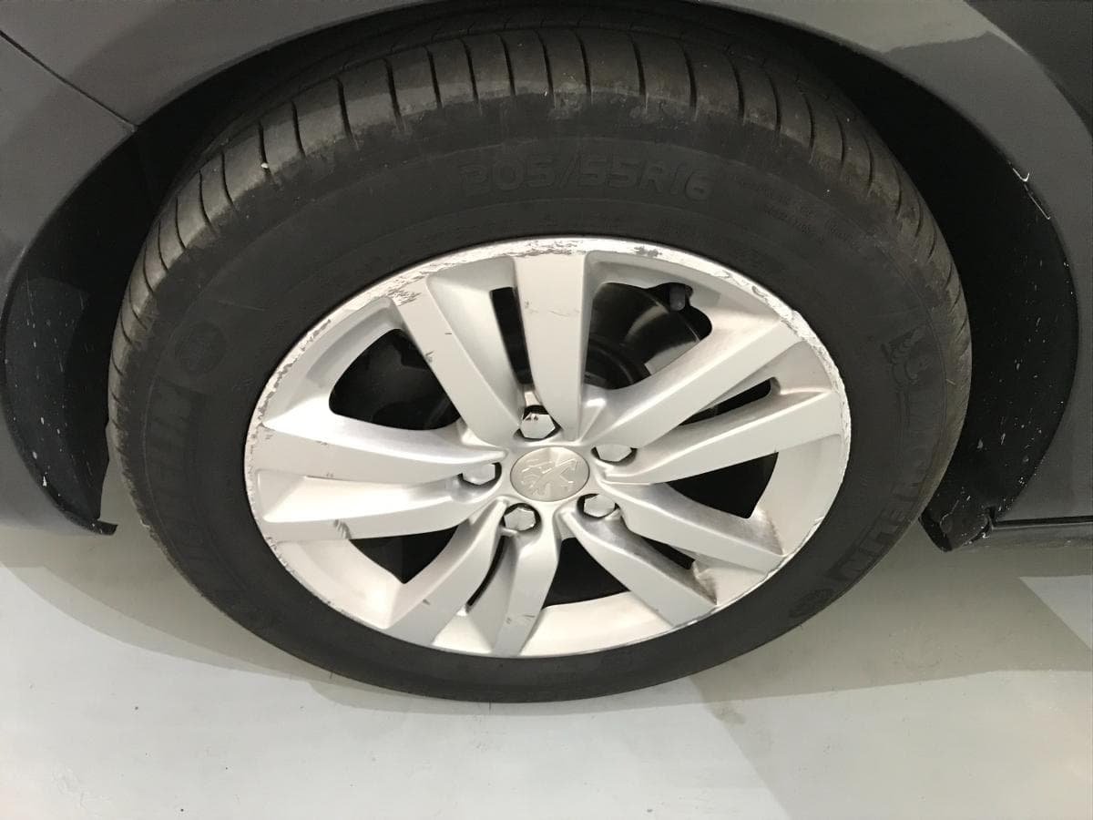 Peugeot 308 SW 1.6BlueHDI · Ano 2016 — image 11