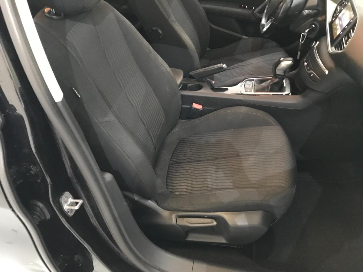 Peugeot 308 SW 1.6BlueHDI · Ano 2016 — image 33